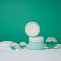 Vysoce hydratační a zklidňující krém s CICA exozomy a antiage efektem - 5