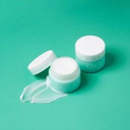 Vysoce hydratační a zklidňující krém s CICA exozomy a antiage efektem - 2